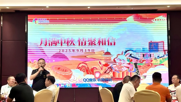 DƬ 3.jpg