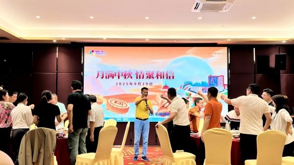 DƬ 4.jpg